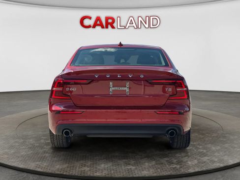 Used 2020 Volvo S60 T5 Momentum FWD image 5