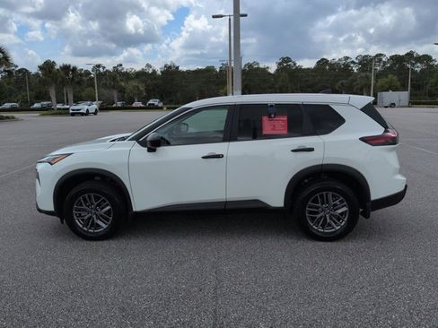 Certified 2026 Nissan Rogue S FWD image 7