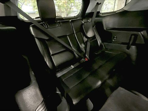 Used 2022 Ford Explorer Limited w/ Equipment Group 301A image 29