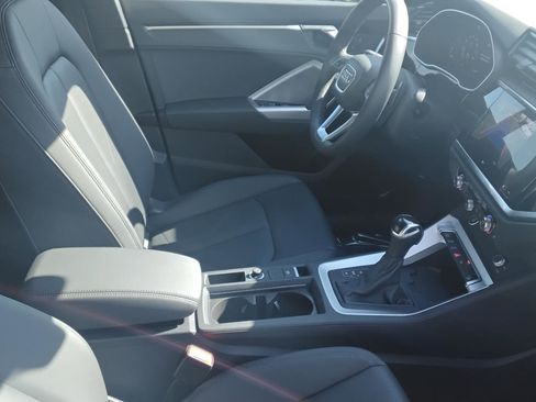 Certified 2025 Audi Q3 2.0T Premium w/ Convenience Package image 27