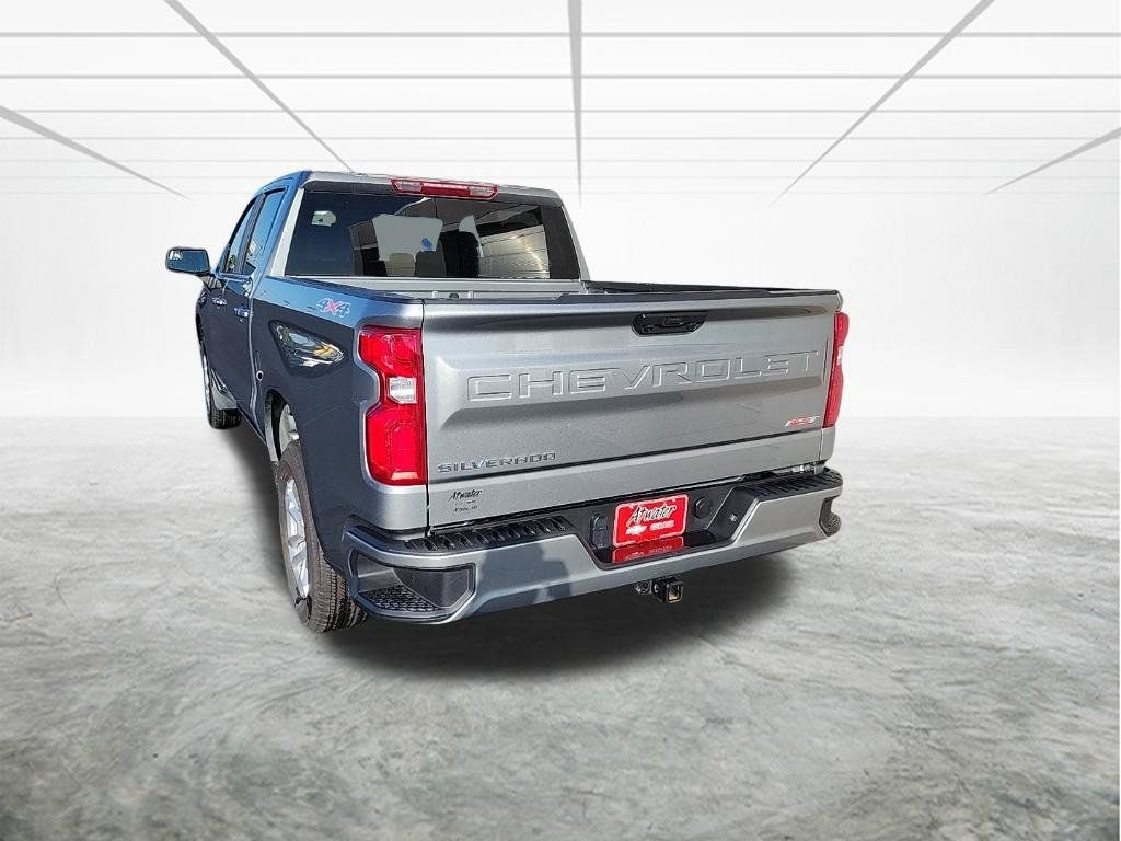 Used 2026 Chevrolet Silverado 1500 RST AWD/4WD image 3