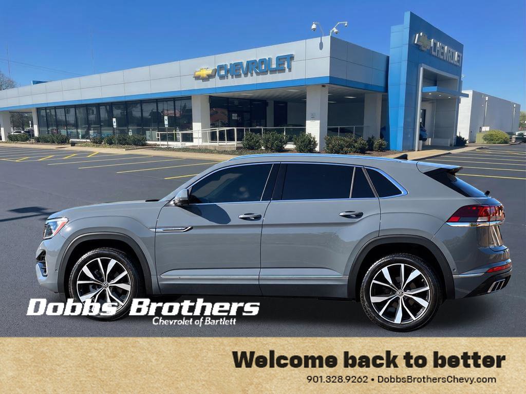 Used 2024 Volkswagen Atlas Cross Sport SEL Premium R-Line AWD/4WD image 14