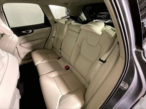 Used 2021 Volvo XC60 T6 Inscription w/ Advanced Package AWD/4WD image 24