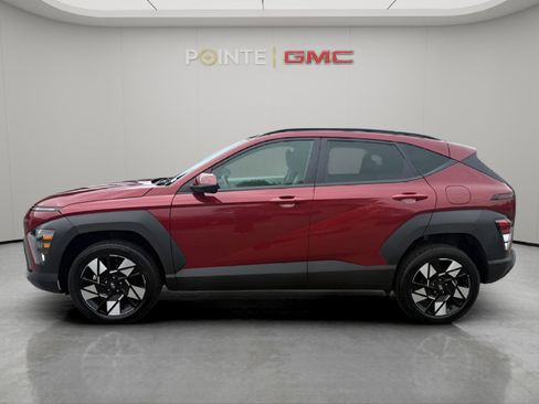 Used 2024 Hyundai Kona SEL AWD/4WD image 6