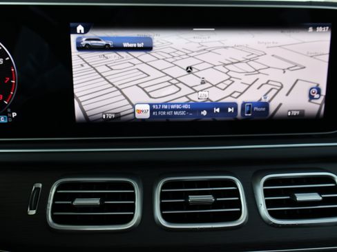 Certified 2024 Mercedes-Benz GLS 450 4MATIC image 38