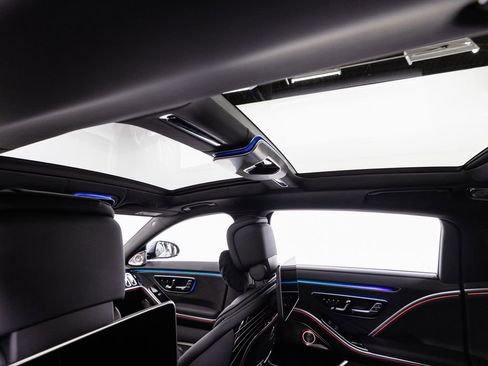 Certified 2024 Mercedes-Benz Maybach S 580 Maybach S 580 image 27