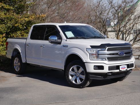 Used 2019 Ford F150 Platinum w/ Equipment Group 701A Luxury image 34