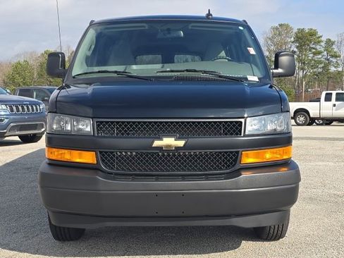 Used 2025 Chevrolet Express 3500 LS image 8