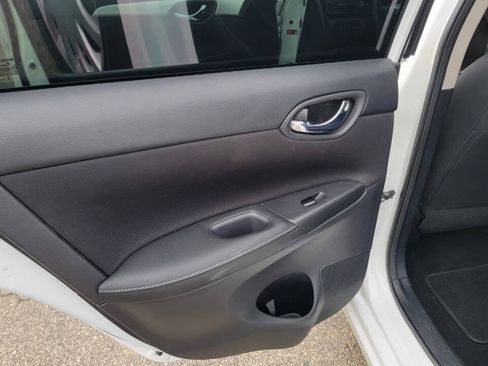 Used 2019 Nissan Sentra S w/ Appearance Package FWD image 25