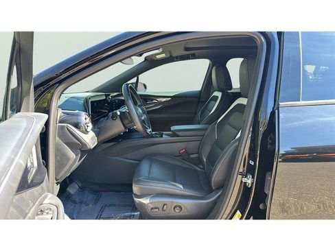 Used 2024 Chevrolet Blazer EV LT AWD/4WD image 10