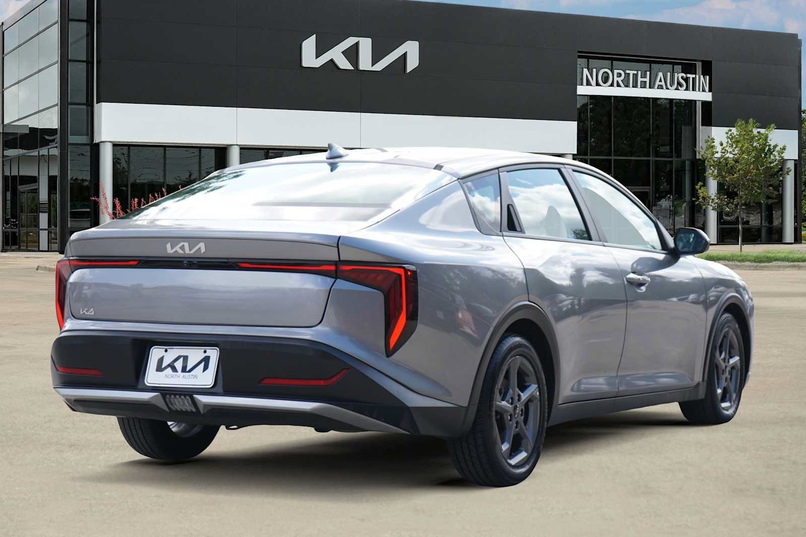 Used 2025 Kia K4 FWD image 5