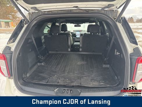 Used 2020 Ford Explorer ST w/ Premium Technology Package image 14