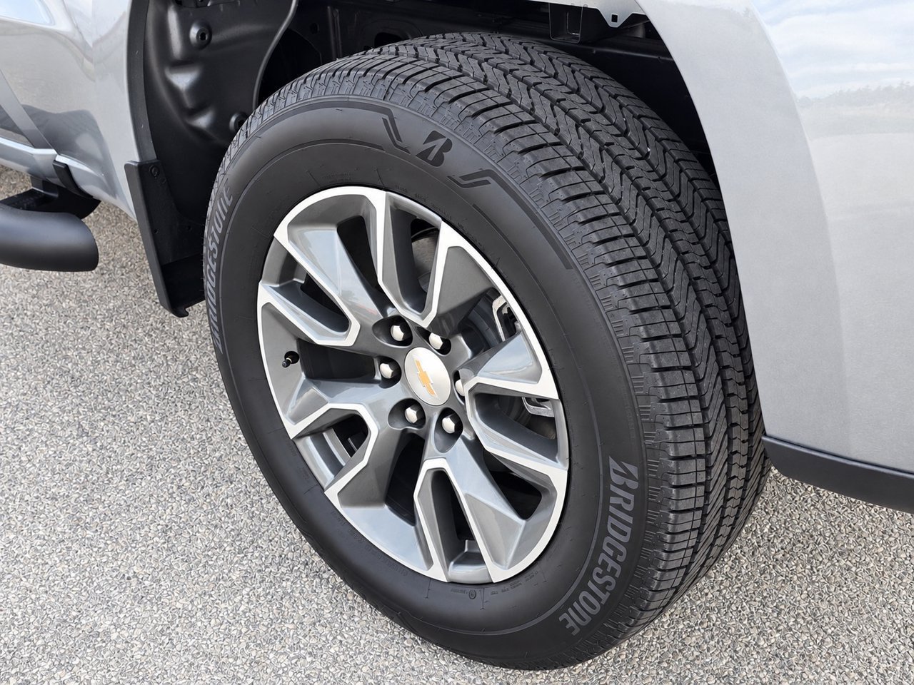 Certified 2026 Chevrolet Silverado 1500 LT AWD/4WD image 16
