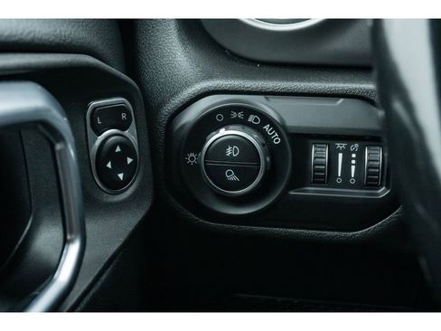 Used 2021 Jeep Gladiator Rubicon image 27