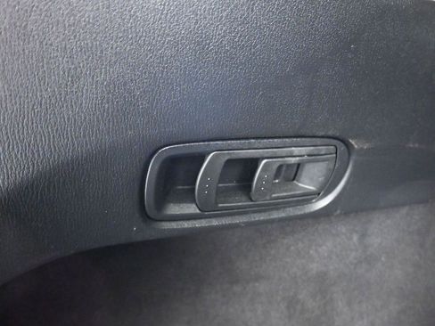 Used 2021 MAZDA CX-5 Touring image 43