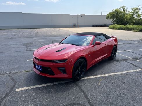 Used 2017 Chevrolet Camaro SS image 13