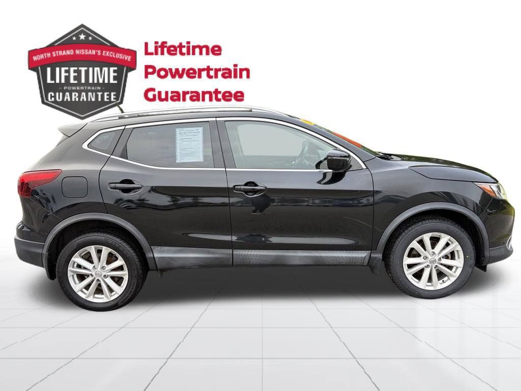 Used 2018 Nissan Rogue Sport SV w/ SV All-Weather Package FWD image 7