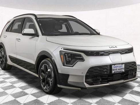 Used 2023 Kia Niro Wave w/ Wave Preserve Package image 16