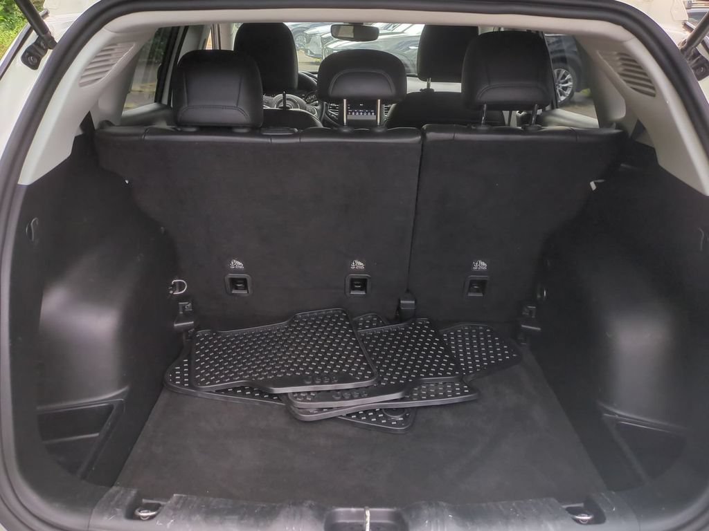 Used 2018 Jeep Compass Latitude w/ Popular Equipment Group AWD/4WD image 25