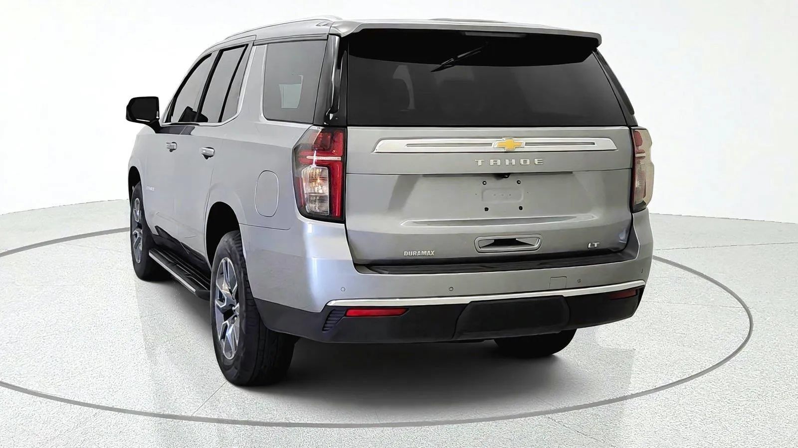 Used 2023 Chevrolet Tahoe LT w/ LT Signature Package AWD/4WD image 7