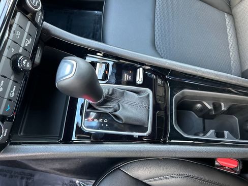 New 2026 Jeep Compass Latitude image 19