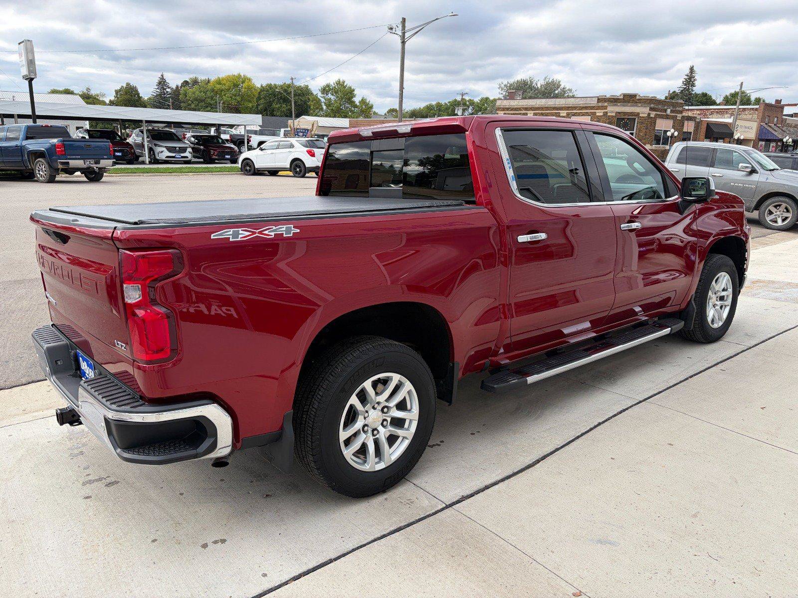 Used 2019 Chevrolet Silverado 1500 LTZ w/ LTZ Plus Package AWD/4WD image 5