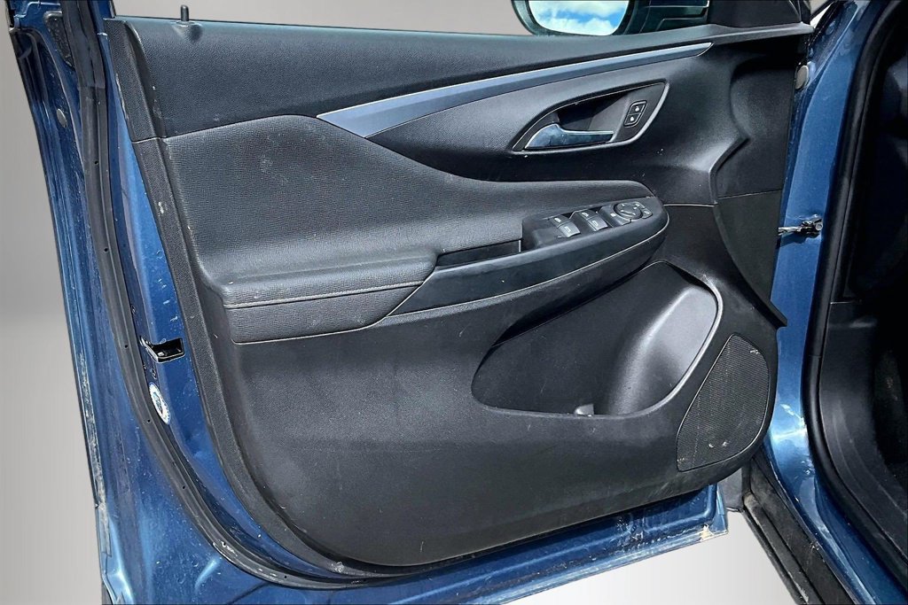 Used 2025 Buick Envista Preferred w/ Convenience I Package FWD image 18