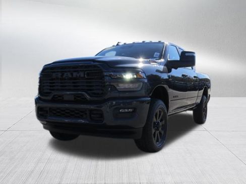 New 2026 RAM 3500 Big Horn image 8