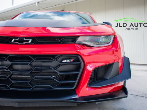 Used 2023 Chevrolet Camaro ZL1 RWD image 30