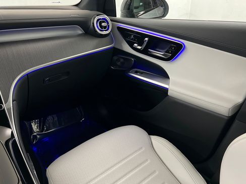 New 2026 Mercedes-Benz GLC 300 4MATIC image 10