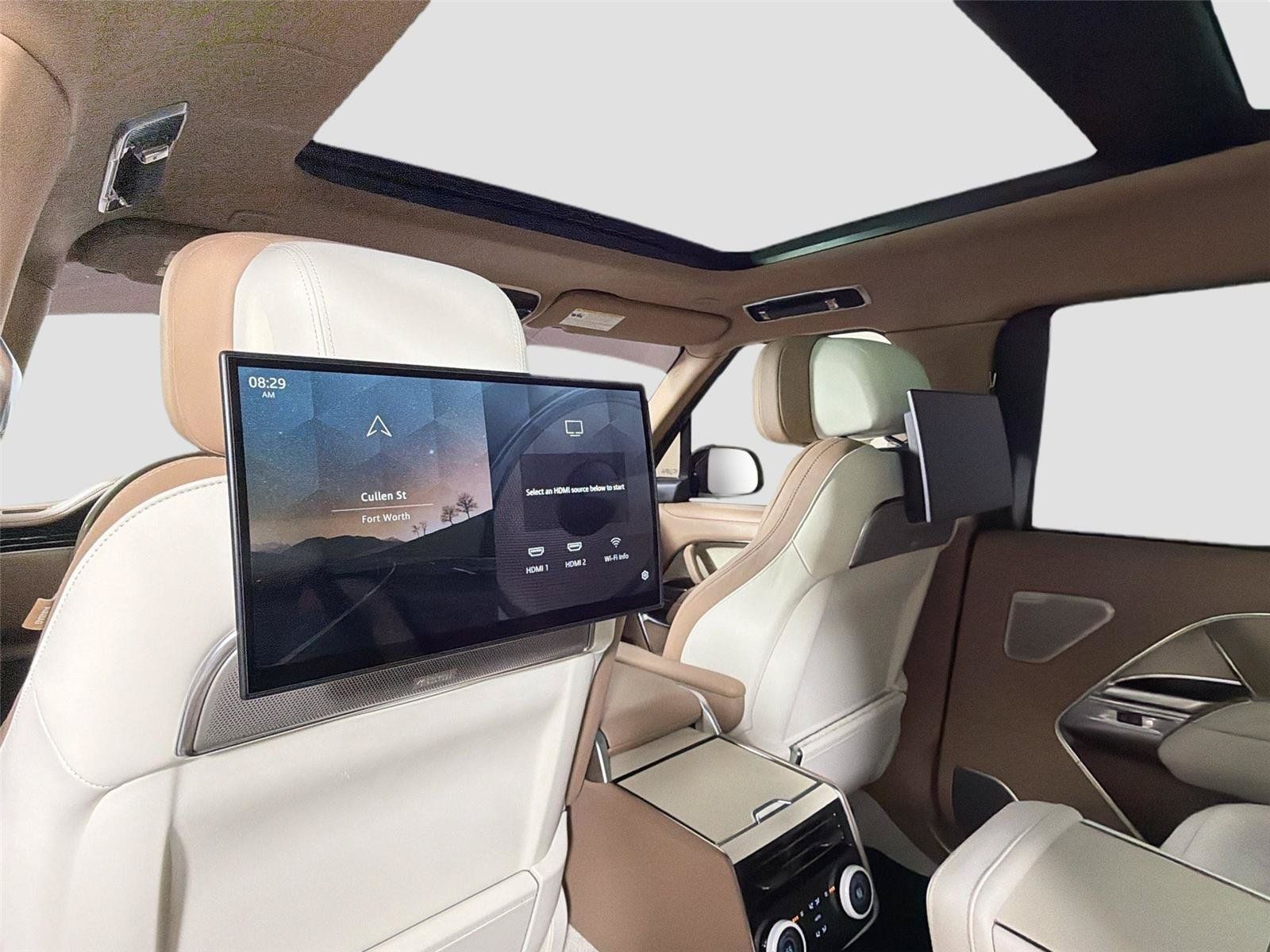 Certified 2023 Land Rover Range Rover SV AWD/4WD image 25