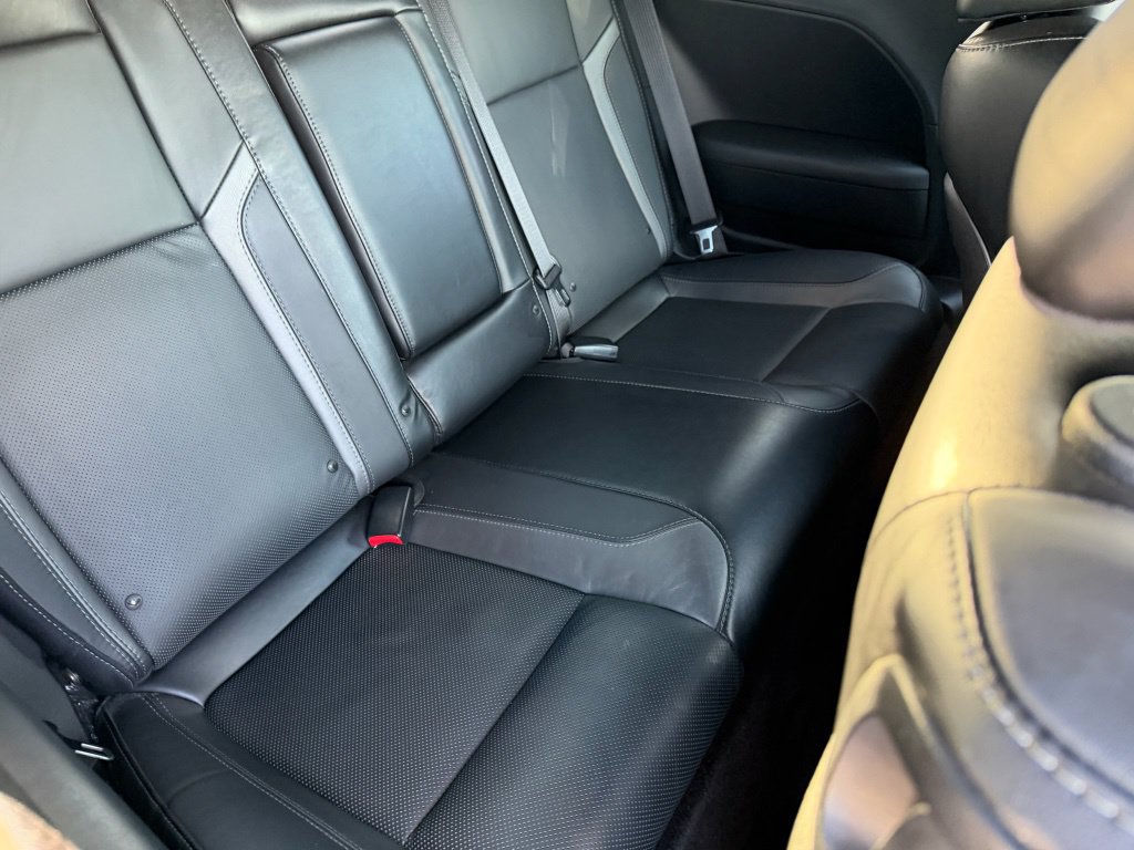Used 2016 Dodge Challenger R/T Plus RWD image 15