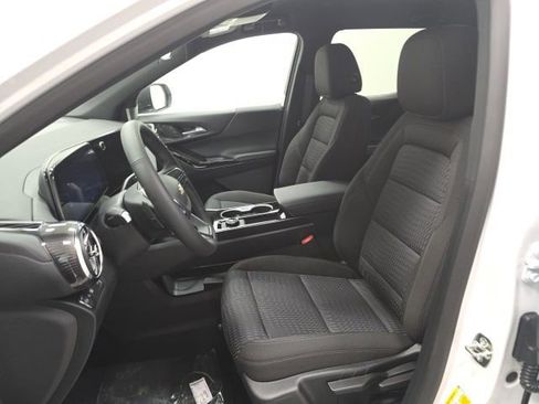 New 2026 Chevrolet Equinox LT image 19