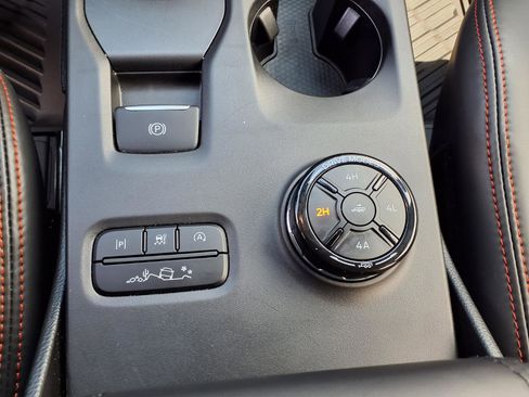 Used 2025 Ford Ranger Raptor AWD/4WD image 15