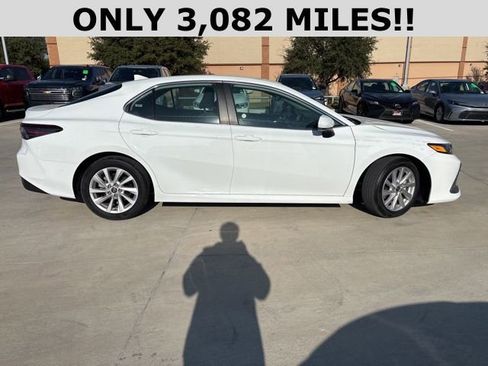 Used 2024 Toyota Camry LE image 2