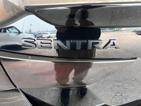 Used 2023 Nissan Sentra SR w/ Midnight Edition Package FWD image 30