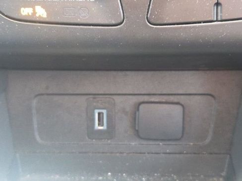 Used 2017 Ford Escape S image 30