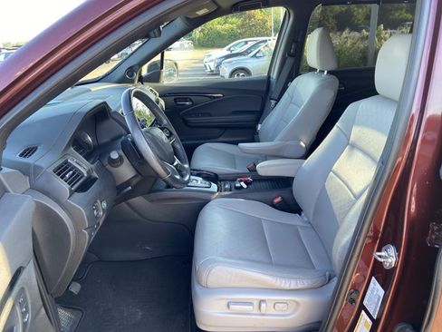 Used 2020 Honda Passport Touring image 34