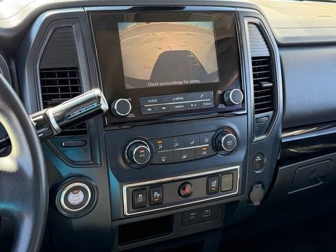 Certified 2023 Nissan Titan SV RWD image 18