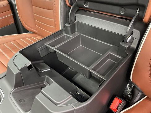 New 2026 GMC Sierra 2500 Denali Ultimate AWD/4WD image 18
