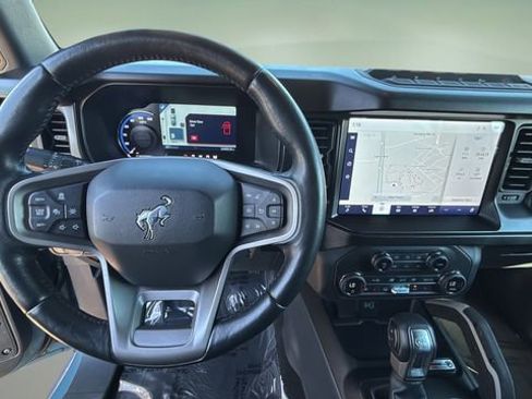 Used 2021 Ford Bronco First Edition image 9