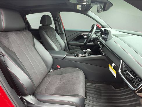 Certified 2025 Acura ADX A-Spec AWD/4WD image 11