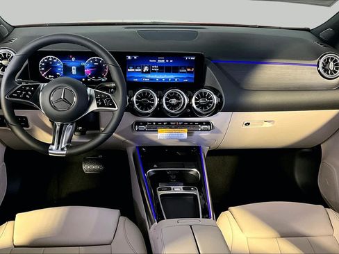 New 2026 Mercedes-Benz GLA 250 4MATIC image 7