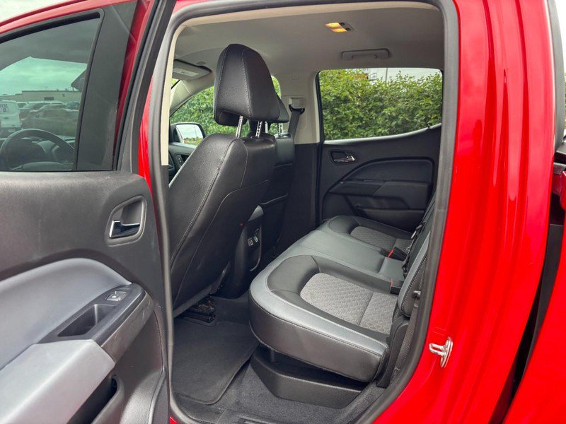 Used 2020 Chevrolet Colorado Z71 AWD/4WD image 13