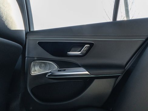 New 2026 Mercedes-Benz E 53 AMG 4MATIC Sedan image 23