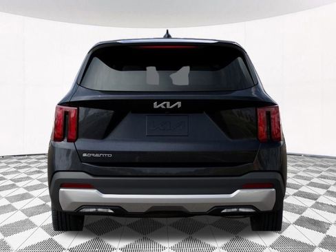 New 2026 Kia Sorento LX FWD image 19