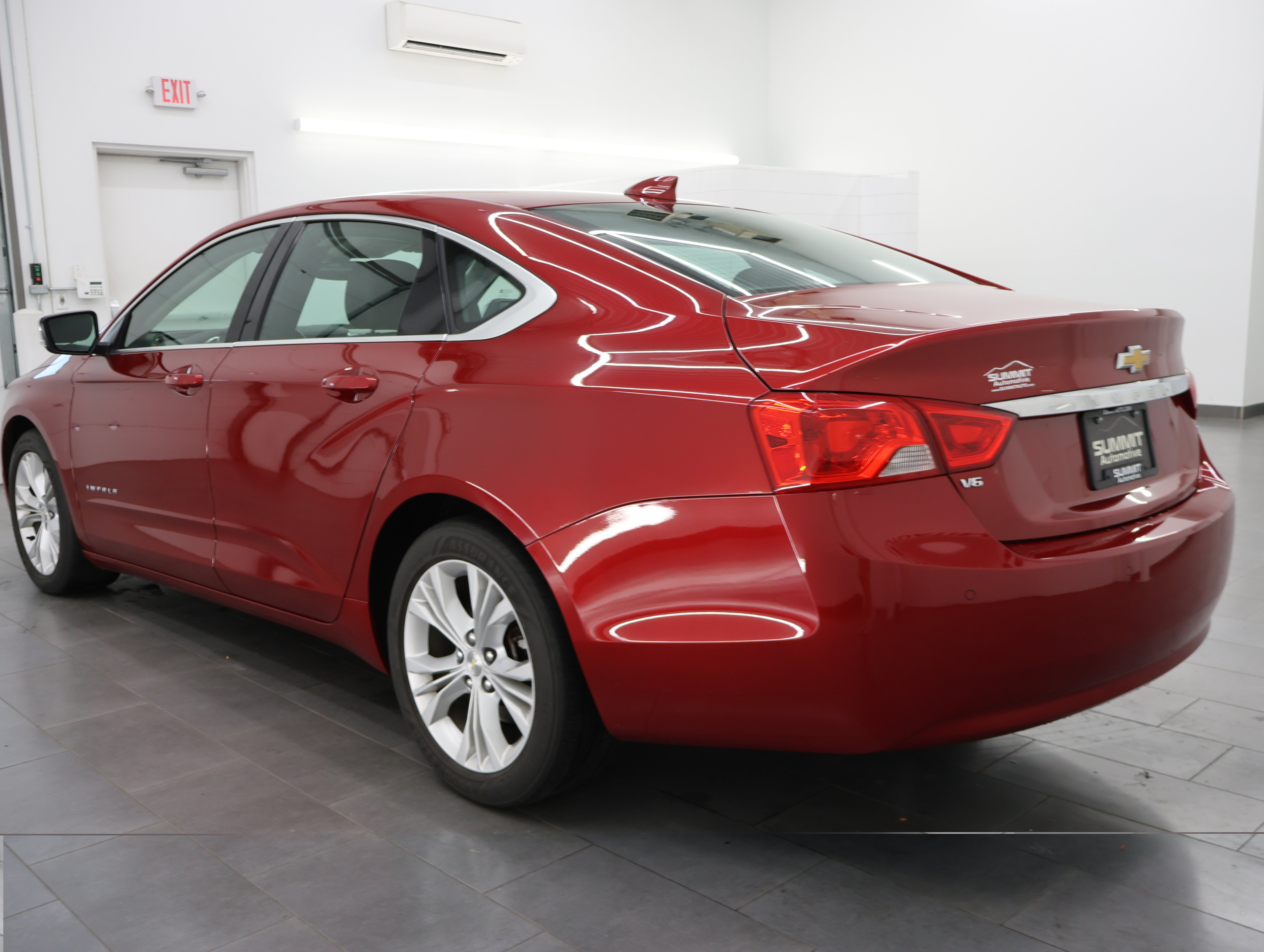 Used 2015 Chevrolet Impala LT w/ Convenience Package FWD image 6