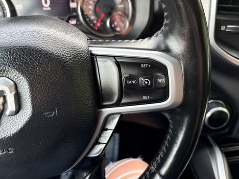 Used 2022 RAM 1500 Big Horn AWD/4WD image 12