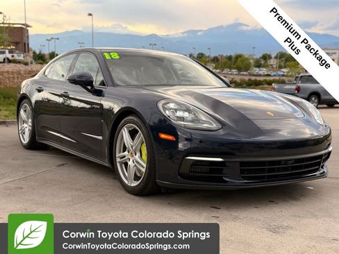 Used 2018 Porsche Panamera 4 AWD/4WD image 1