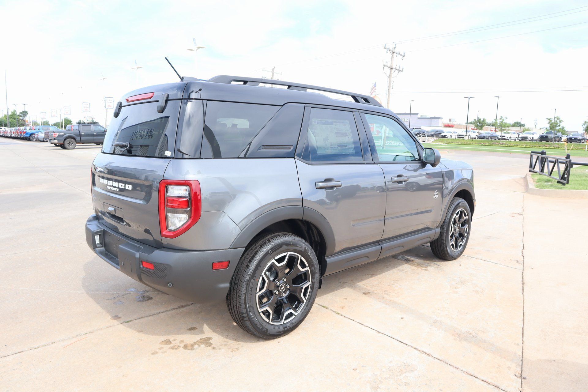 New 2025 Ford Bronco Sport Outer Banks w/ Outer Banks Tech Package+ AWD/4WD image 21